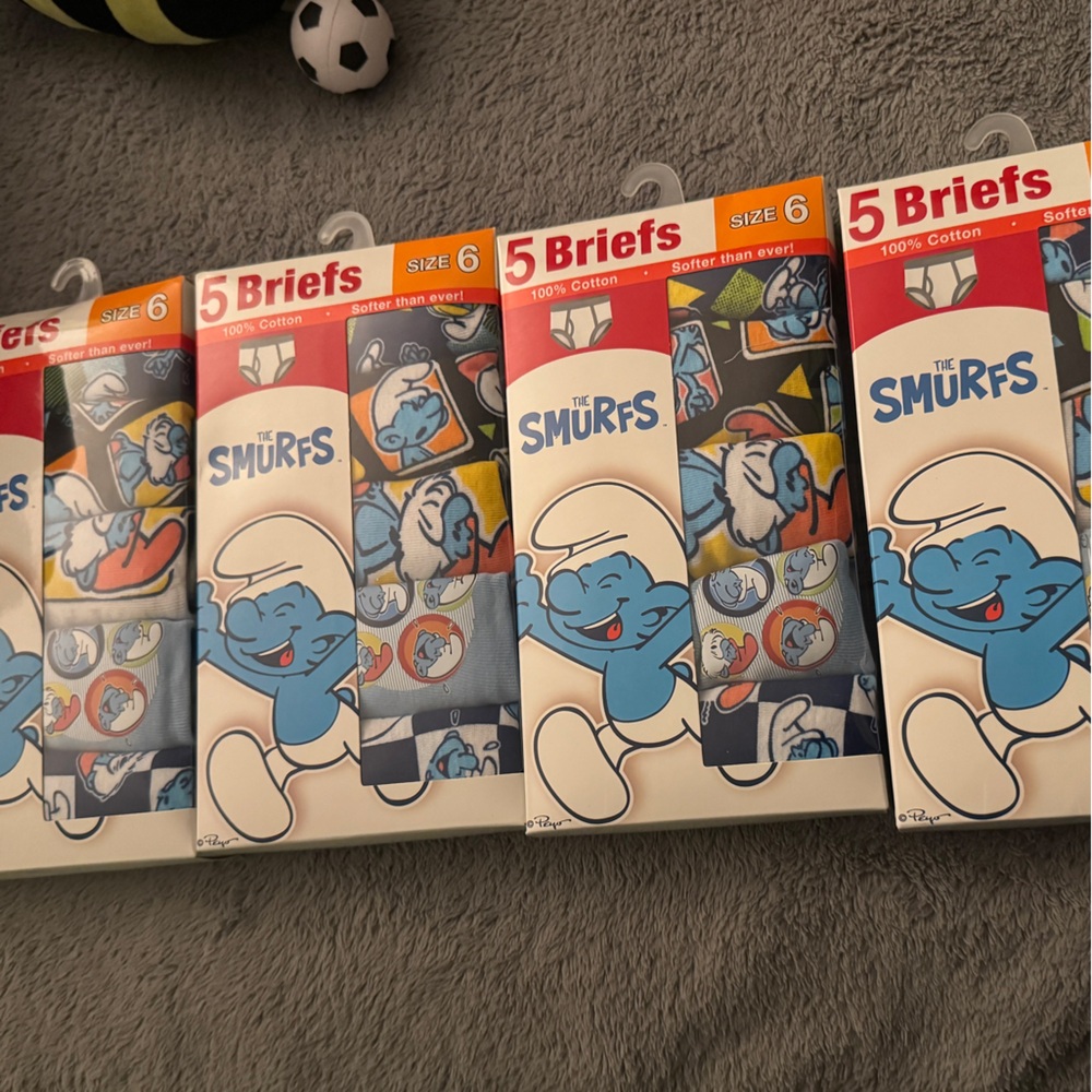 The Smurfs Kids Underwear Briefs - Blue 4 sets of 5 briefs in each box size 6